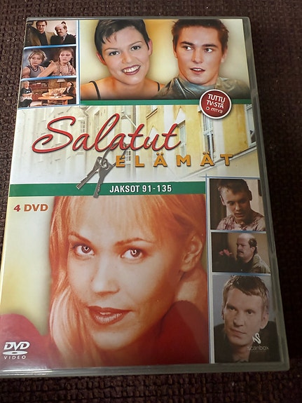 Salatut elämät jaksot 81–136 4 x DVD