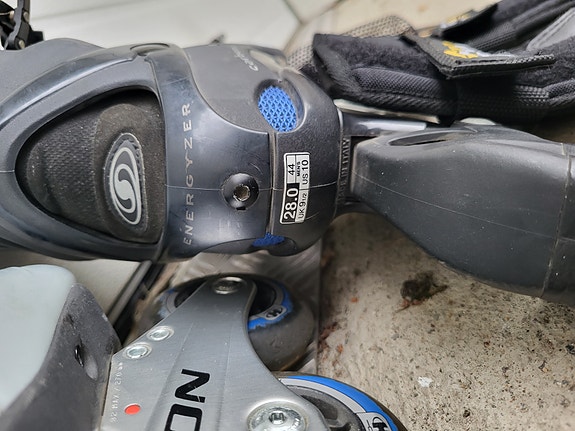 Salomon Carbon rullaluistimet koko 44.