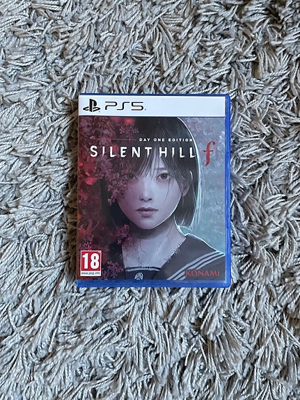 PlayStation 5 Silent Hill f peli