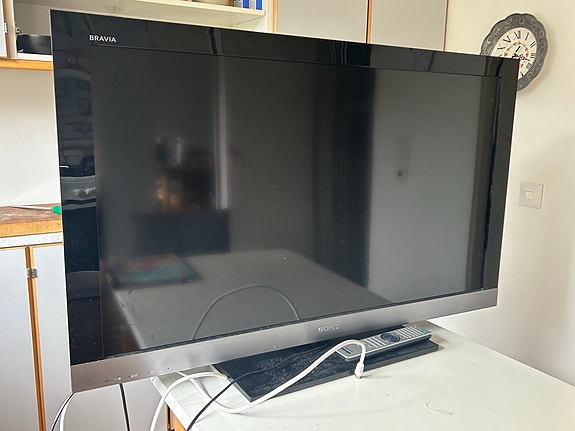 Sony Bravia KDL-40EX500 40" LCD-televisio