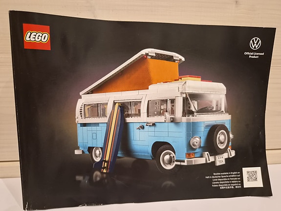 LEGO Icons #10279 Volkswagen T2 Camper Van