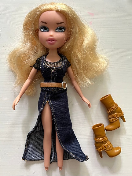 Bratz Strut It Cloe