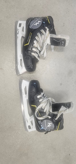 CCM maalivahdin luistimet 38,5R