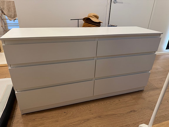 Ikean Kullen valkoinen lipasto, 6 laatikkoa