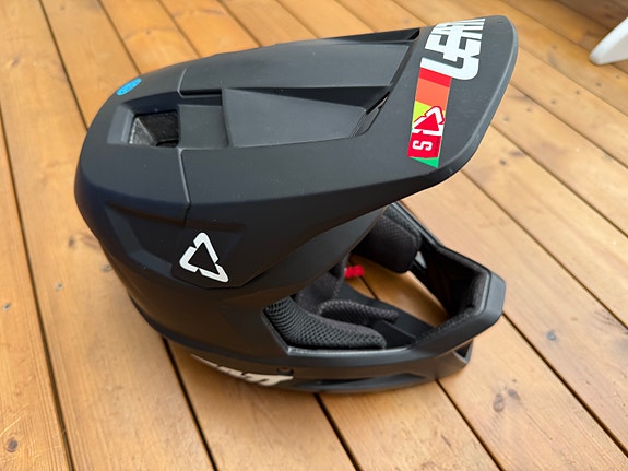 Leatt Gravity 1.0 full face kyparä koko S