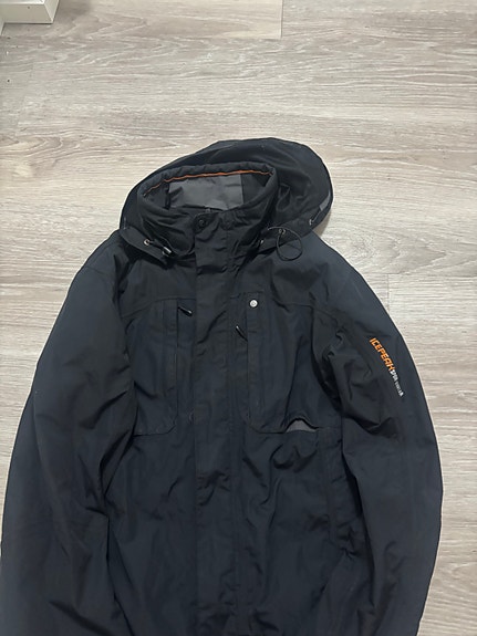 Icepeak takki S musta