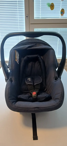 Britax Römer Primo turvakaukalo + telakka