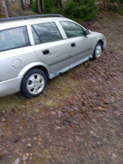 Opel farmari varaosiksi