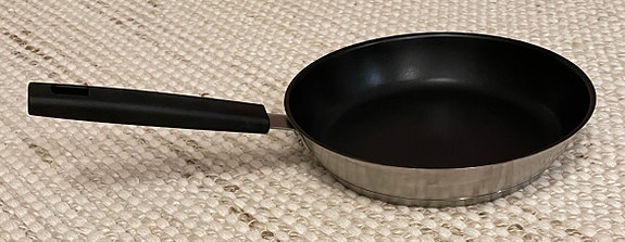 Fiskars Hard Face -paistinpannu