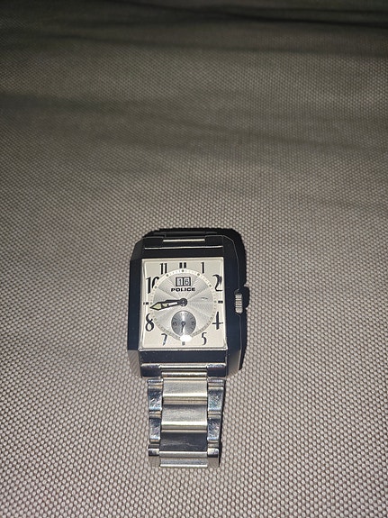 Police rannekello