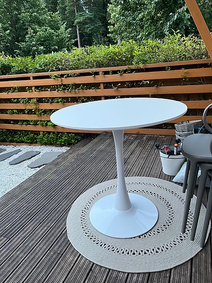 Valkoinen 80 cm pieni pyöreä pöytä