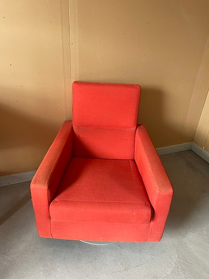 Tyylikäs Interfacen (Finnish design) nojatuoli