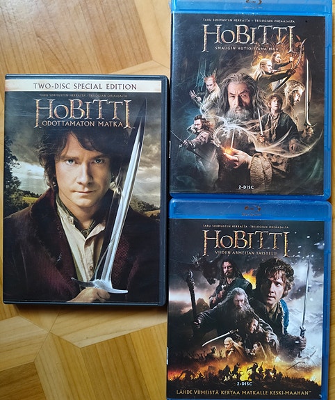 Hobitti elokuvat Blu-ray ja DVD paketti.