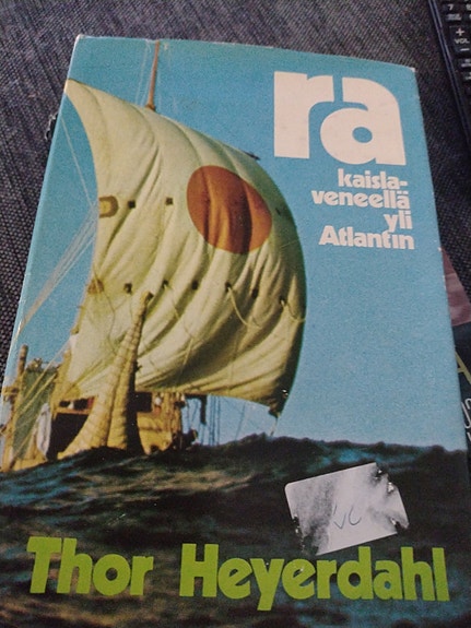 Thor Heyerdahl: Ra.  Kaislaveneellä yli Atlantin