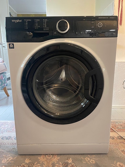 Whirlpool pesukone/44 cm syvä