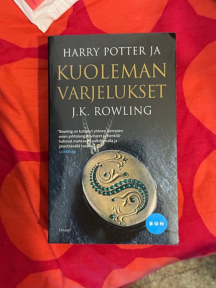 J.K. Rowling Harry Potter ja kuoleman varjelukset pokkari