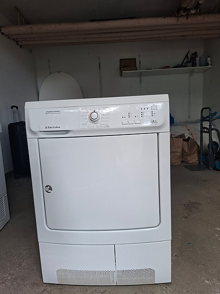 Myydään Electrolux kuivausrumpu