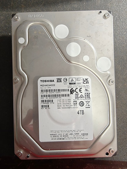 Toshiba 4TB 7200RPM SATA 6Gb/s 3.5-in Hard Drive