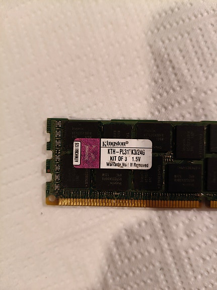 Kingston 8GB 1333HRz muistikampa.