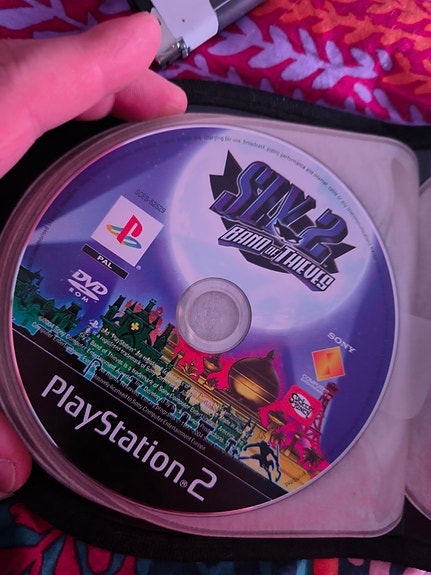 Sly 2 & Sly 3: Konnakopla -pelilevyt (PS2, pelkät levyt: