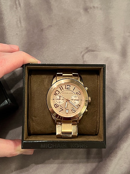Michael Kors rannekello rosegold