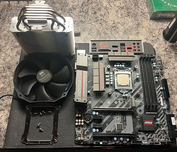 MSI Z270M MORTAR emolevy + Intel Core i5-7600K