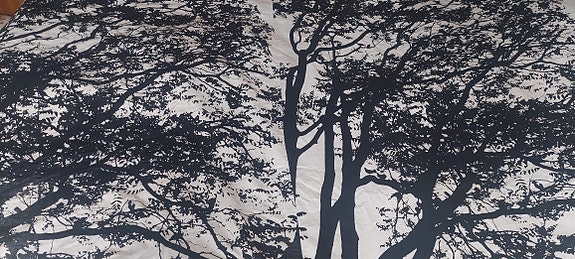 Marimekko Maija Isola Tuuli kangas mustavalkoinen