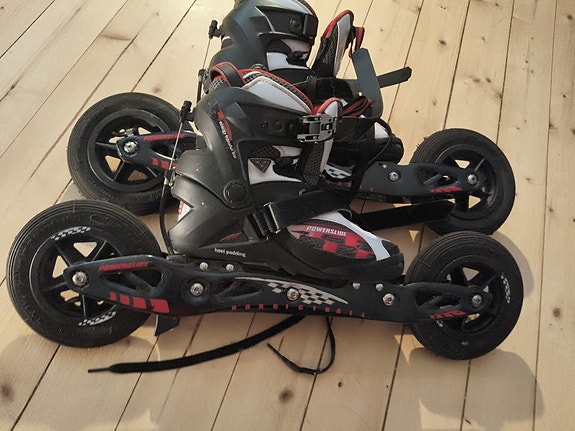 Powerslide Nordic Trainer rullaluistimet koko 43 musta-punainen