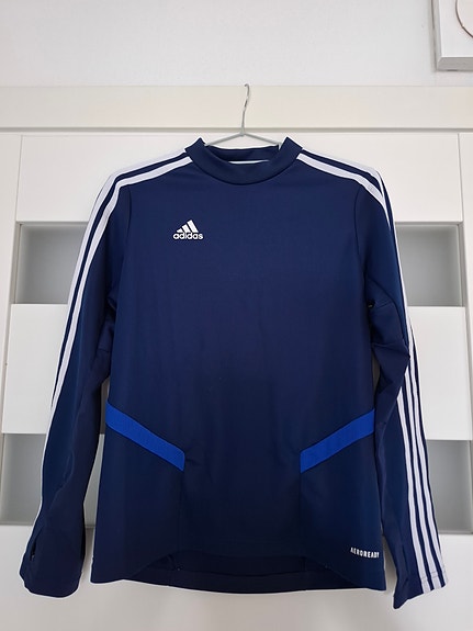 Adidas pitkähihainen treenipaita, koko 152cm