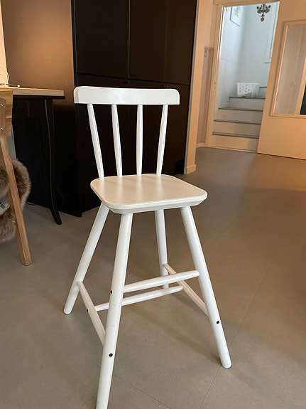 IKEA lasten tuoli valkoinen puinen