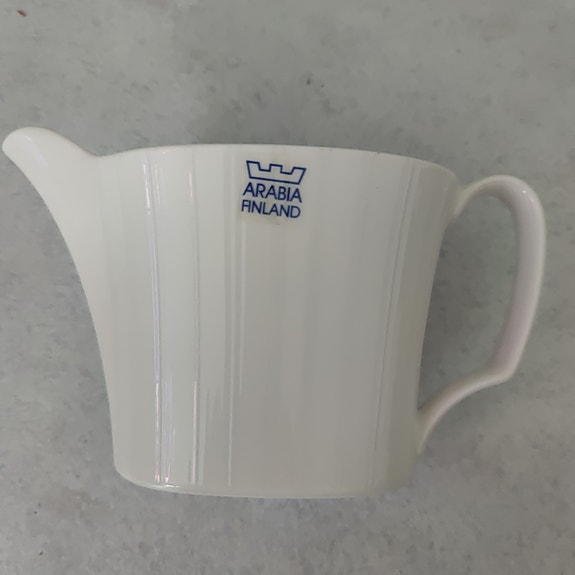 Arabia Lumi kastikekaadin