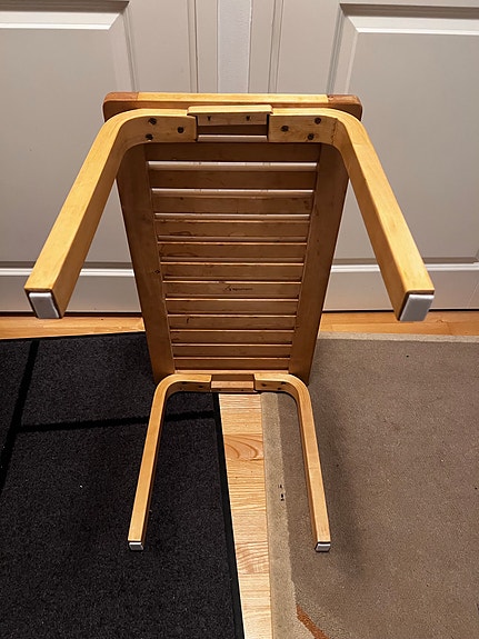 Alvar Aalto, Artek 153B ritiläpenkki