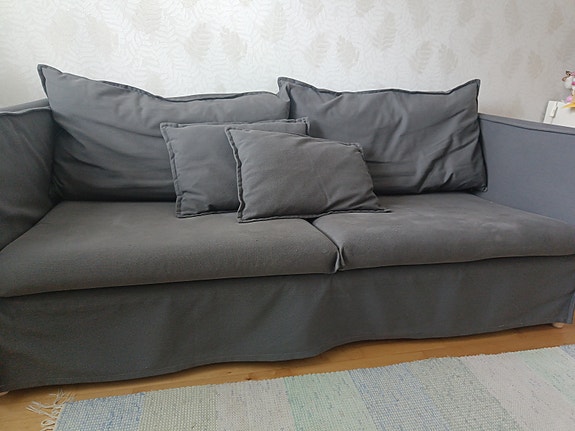 Ikea harmaa sohva