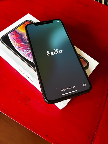 I phone XS 64gb