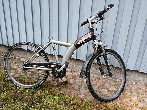 Lasten Tunturi Bomber polkupyörä