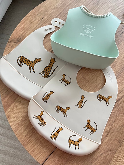 BabyBjörn ja Liewood ruokalaput