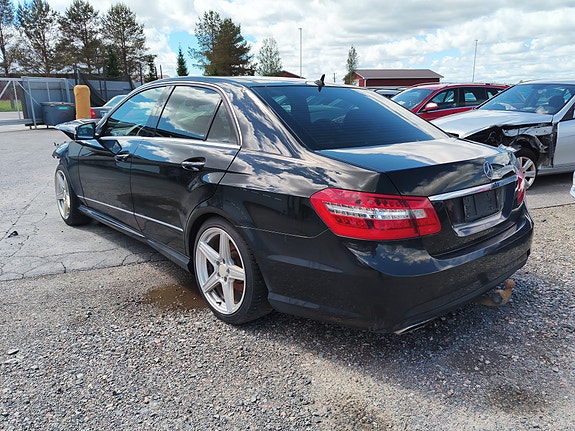M-B W212 E350CDI - Myydään osina