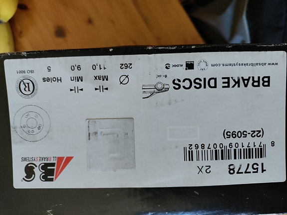 MB 190 (w201) etujarrulevyt