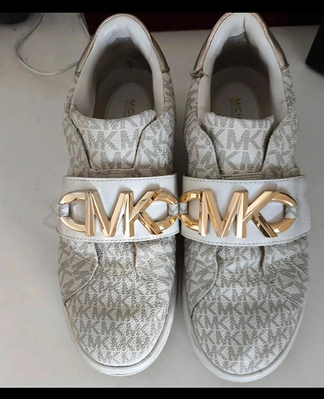 Michael Kors tennarit