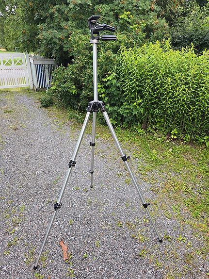 Tripod - Manfrotto