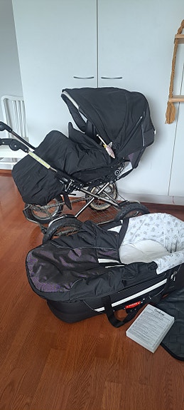 Emmaljunga yhdistelmävaunut musta