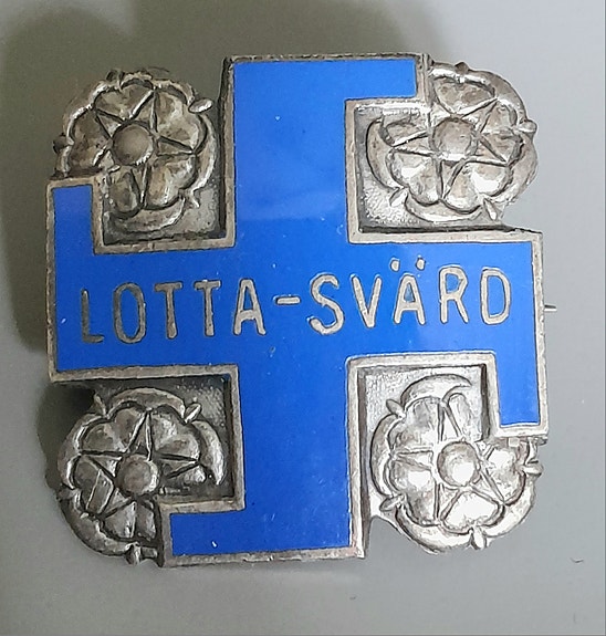Lotta Svärd tukijäsenen merkki