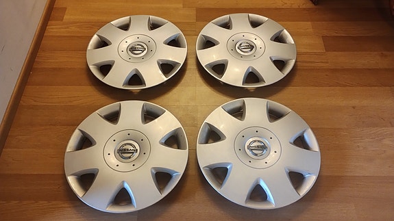 Nissan Almera 15" koristekapselit