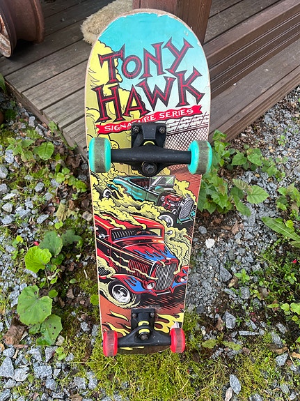 Tony Hawk Signature Series skeittilauta