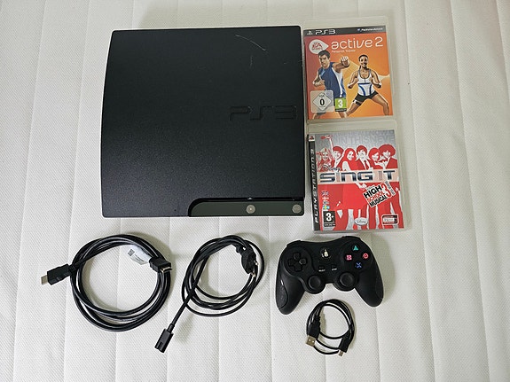 Playstation 3 Slim with controller and two games (PS3)