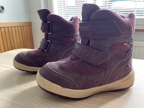 Viking goretex-talvikengät koko 28 violetti
