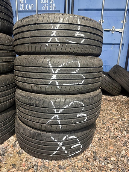 Renkaat 215/55/17 Bridgestone  4 kpl 6+mm   X3