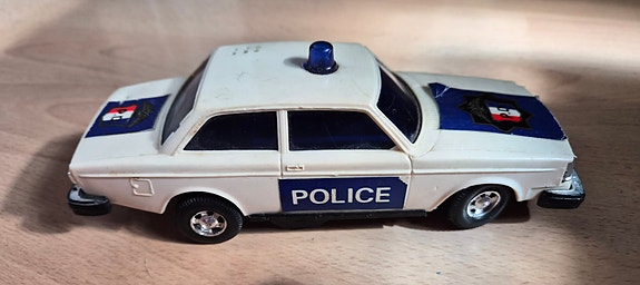 Volvo poliisiauto