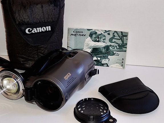 Canon Epoca filmikamera zoomilla