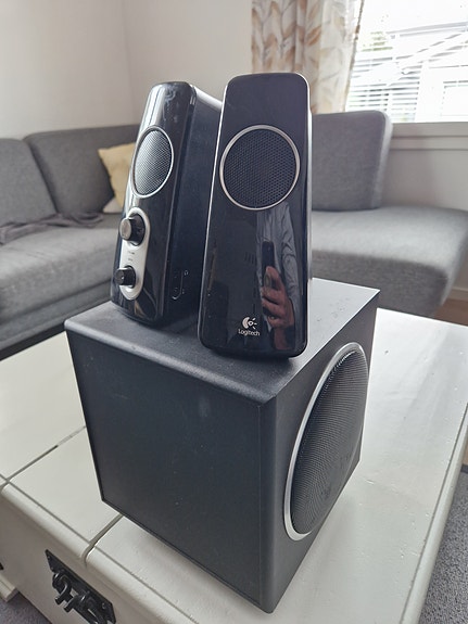 Logitech Z523, tietokonekaiuttimet